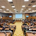 योगी आदित्यनाथ ने पीएम मोदी और ट्रंप को दिया धन्यवाद, यूपी को बताया राजस्व अधिशेष वाला राज्य